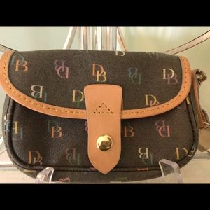 Dooney & Bourke Wristlet